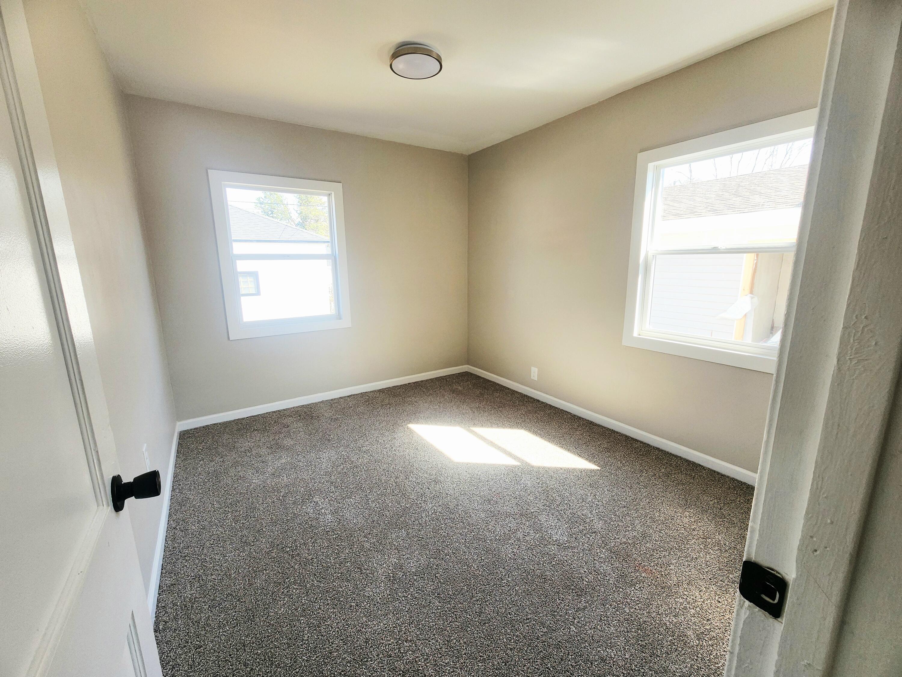 601 Burr Street Gary, IN 46406 - Photo 13 of 24 3000x2250