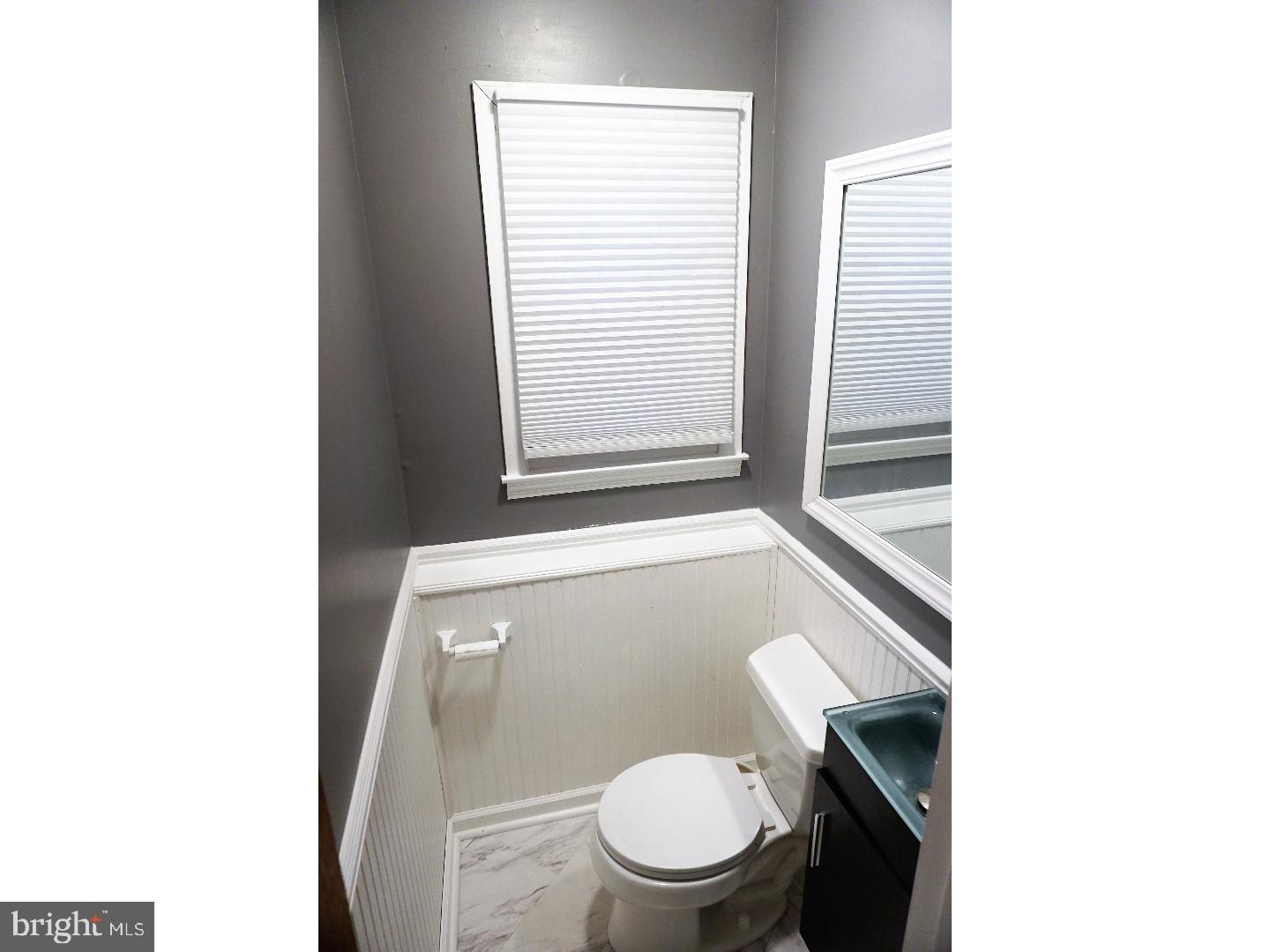 79 Elmont Road Hamilton, NJ 08610 - Photo 19 of 25 Bathroom