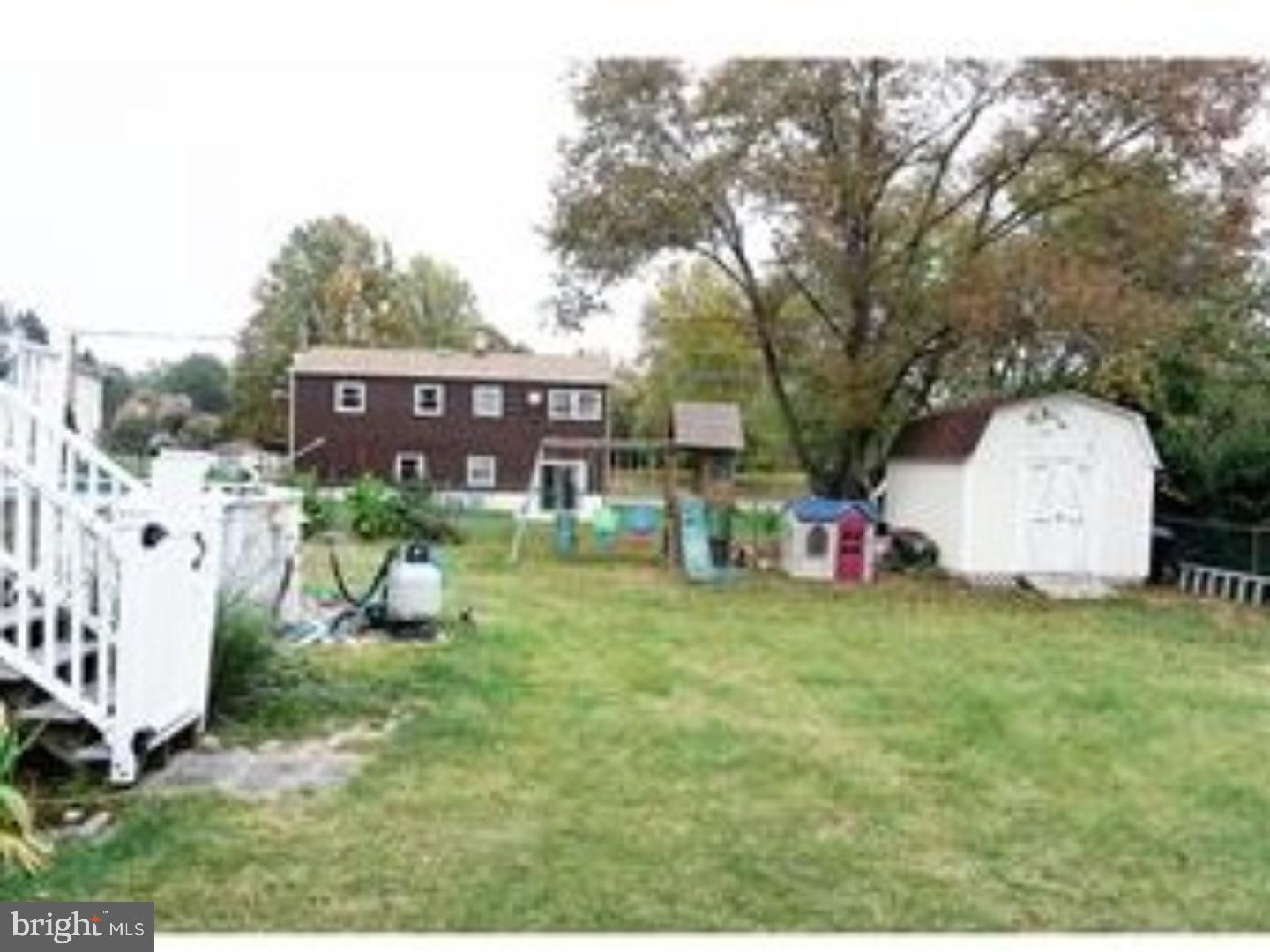 79 Elmont Road Hamilton, NJ 08610 - Photo 24 of 25 Exterior Back