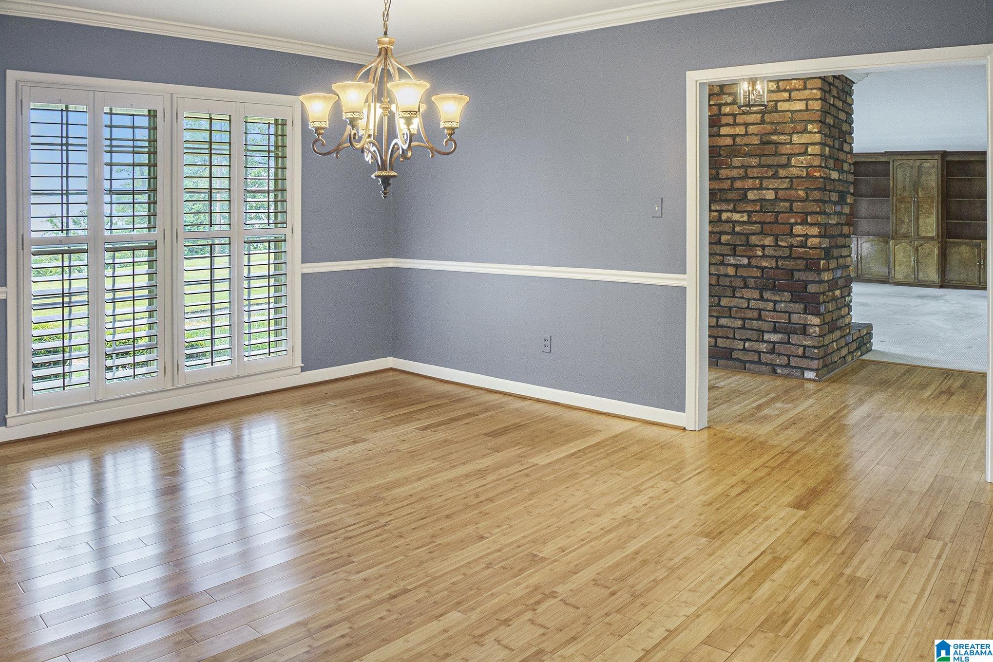 329 Shades Crest Road Birmingham, AL 35226 - Photo 7 of 33