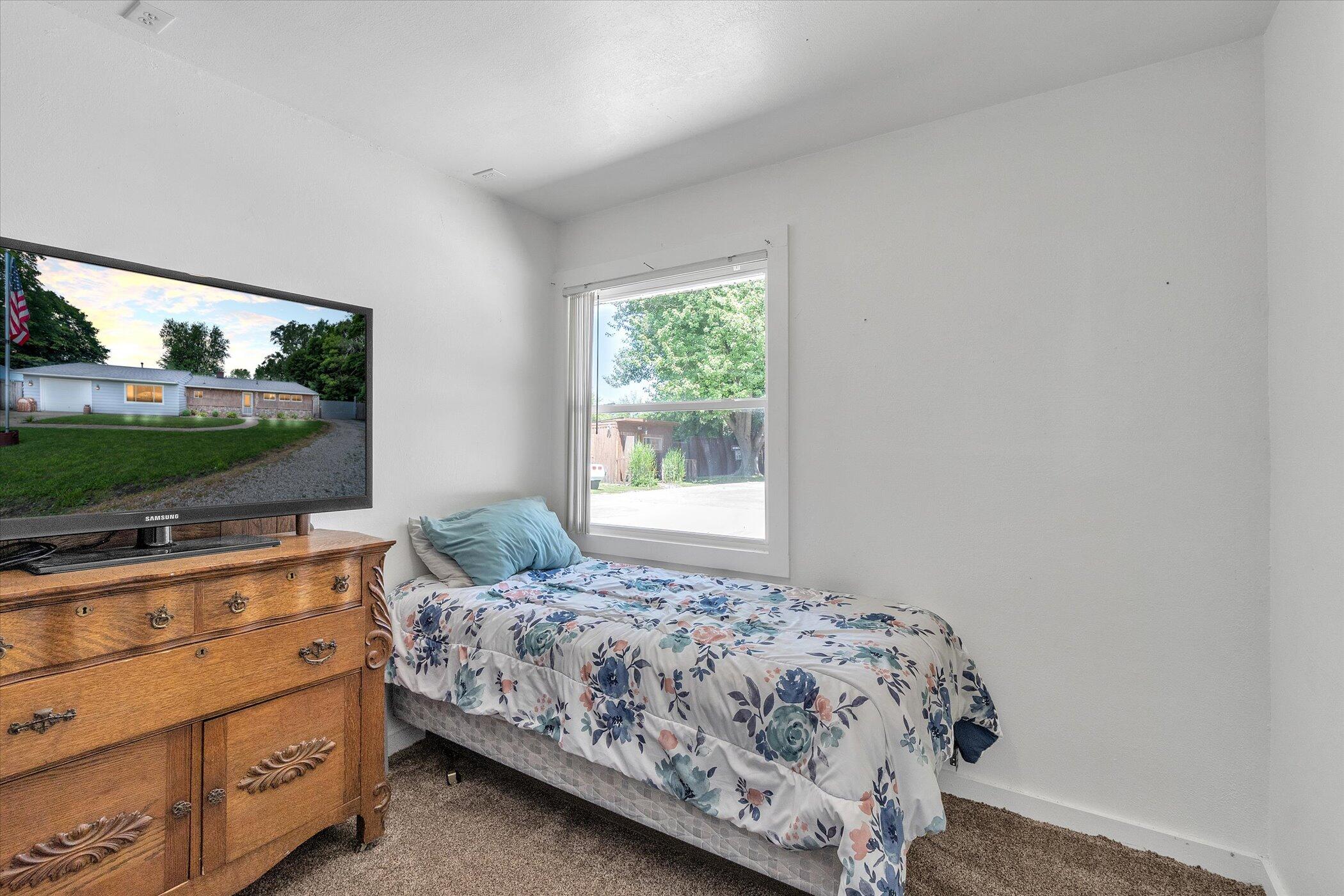 3406 Brooklyn Road Jackson, MI 49203 - Photo 20 of 41 20-3406-Brooklyn-Rd-WindowStill-Real-Est