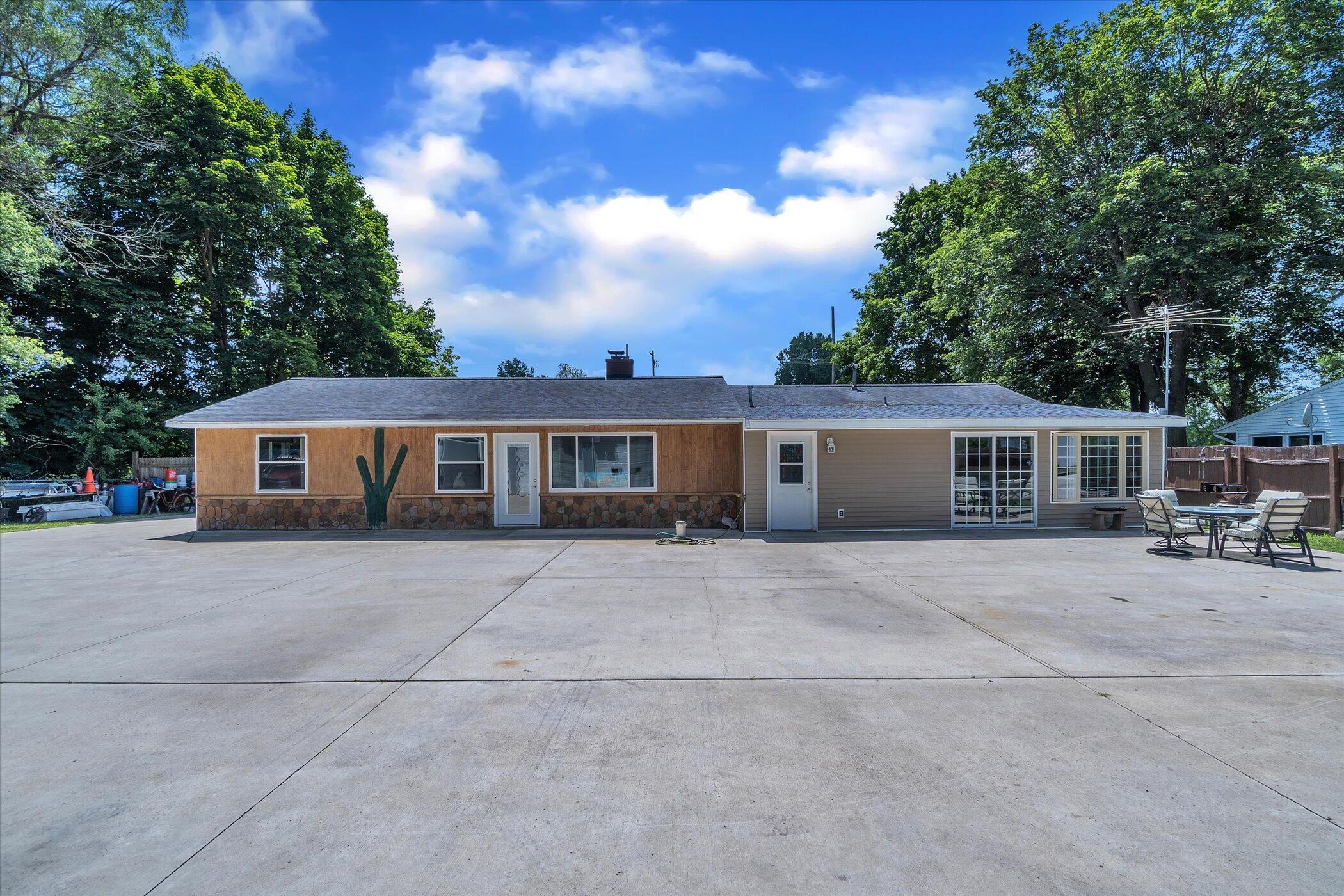3406 Brooklyn Road Jackson, MI 49203 - Photo 35 of 41 35-3406-Brooklyn-Rd-WindowStill-Real-Est
