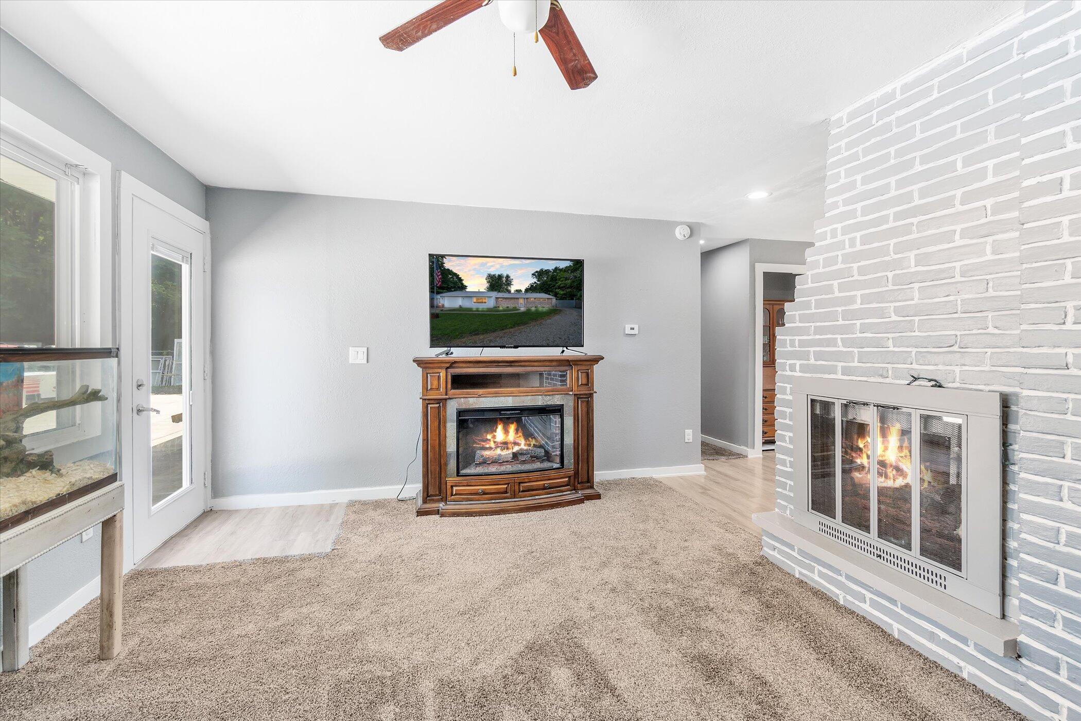 3406 Brooklyn Road Jackson, MI 49203 - Photo 8 of 41 08-3406-Brooklyn-Rd-WindowStill-Real-Est
