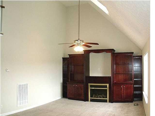 6287 Rim Ridge Court, Unit 34 Harrison, TN 37341 - Photo 3 of 14 Gallery Image 3