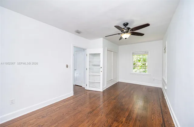 $5,700 | 3569 Avocado Avenue, Coconut Grove, FL 33133