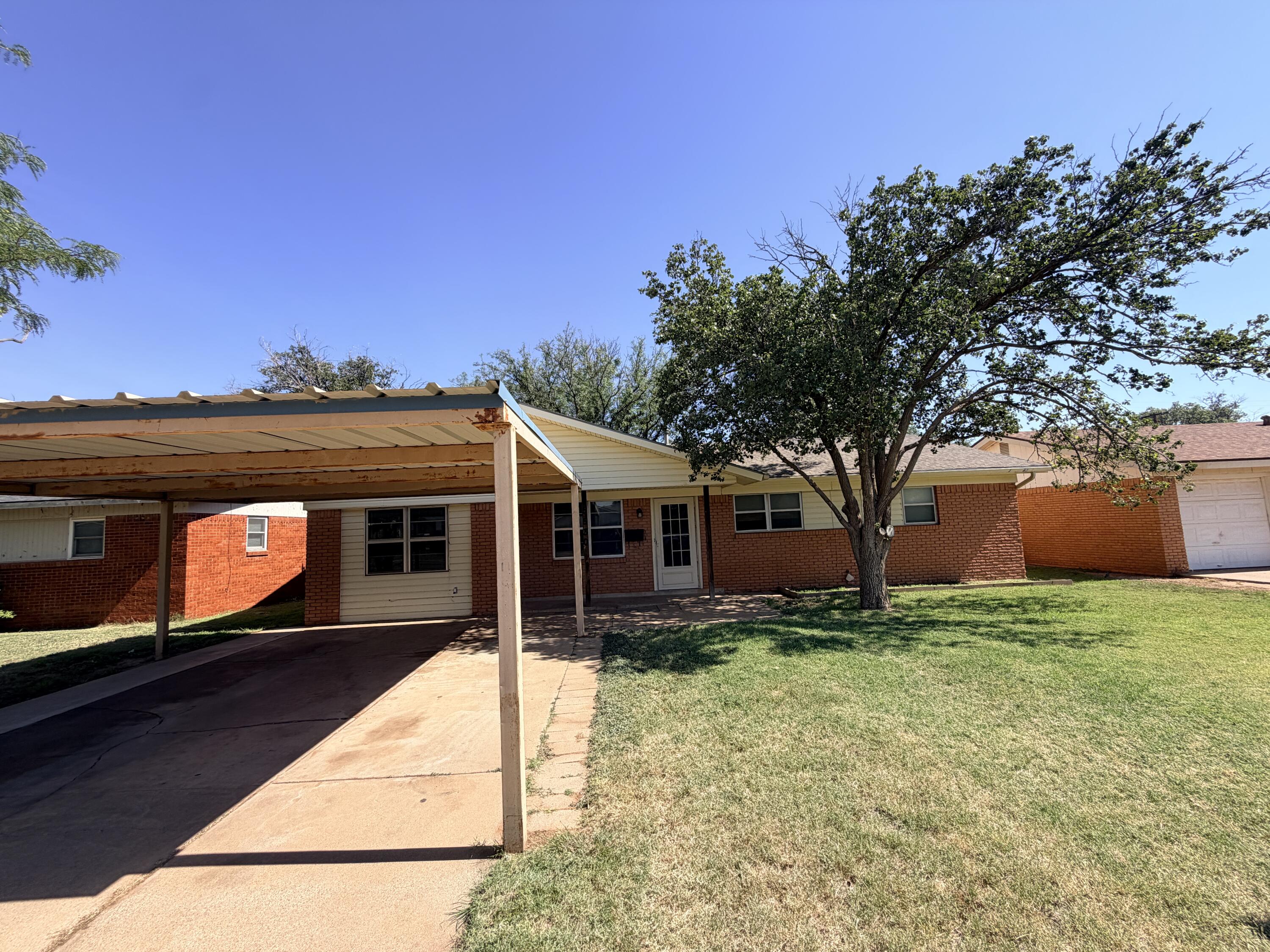 5530 17th Street Lubbock, TX 79416 - Photo 2 of 13 IMG_6757