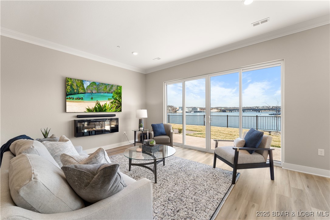 These pictures are from unit 119.  519 will be the