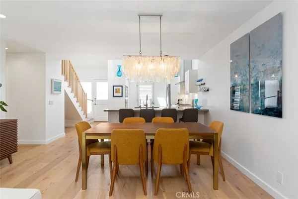 $7,995 | 607 Hilvanar, Newport Beach, CA 92660