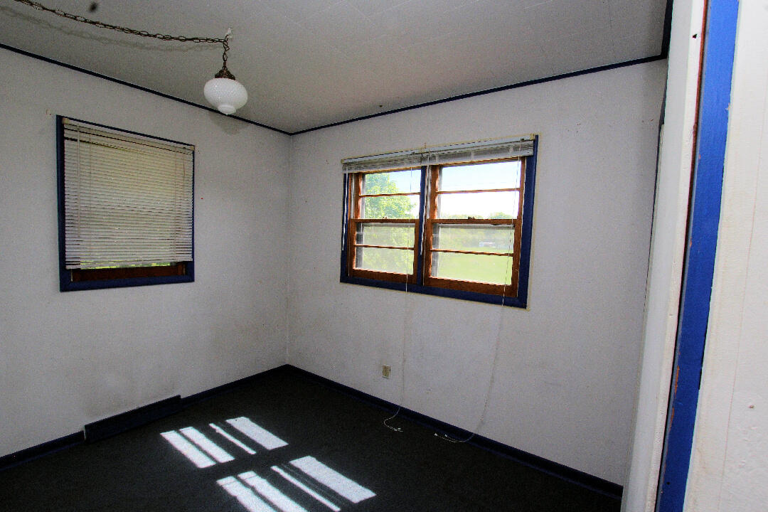 8866 East Loop Road Hesperia, MI 49421 - Photo 8 of 11 IMG_0554