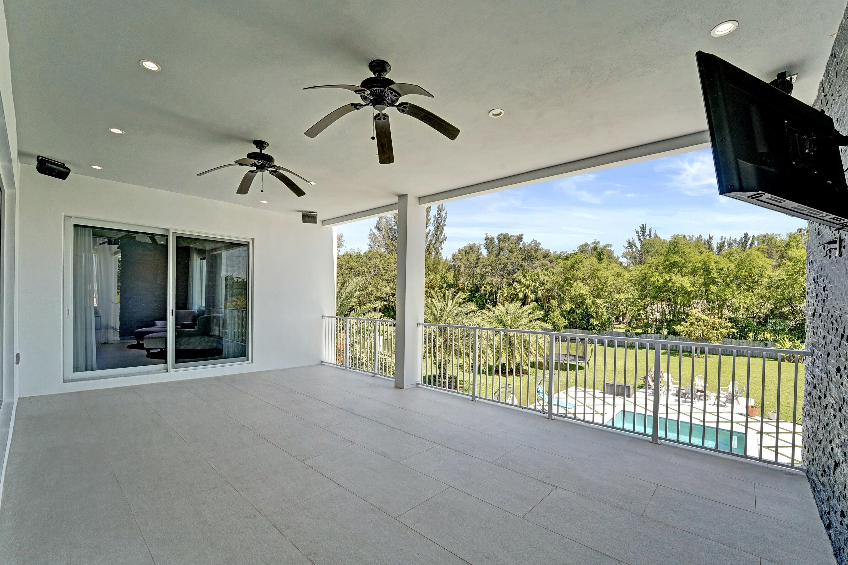 11201 Southwest 3rd Street Plantation, FL 33325 - Photo 51 of 79 Upstairs Patio