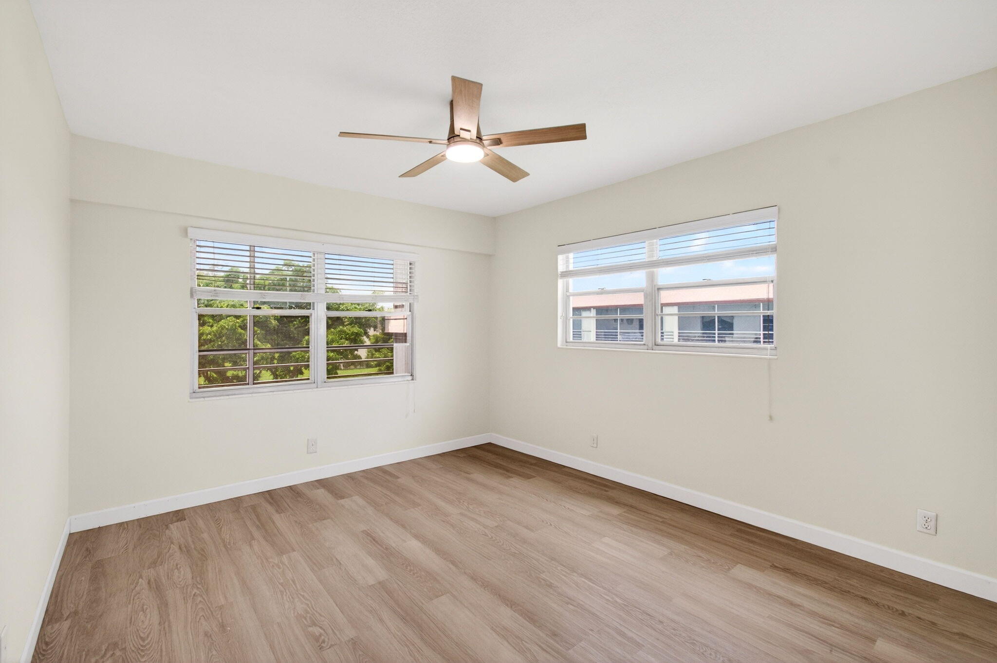 374 Brighton I, Unit 374 Boca Raton, FL 33434 - Photo 20 of 83 Primary Bedroom