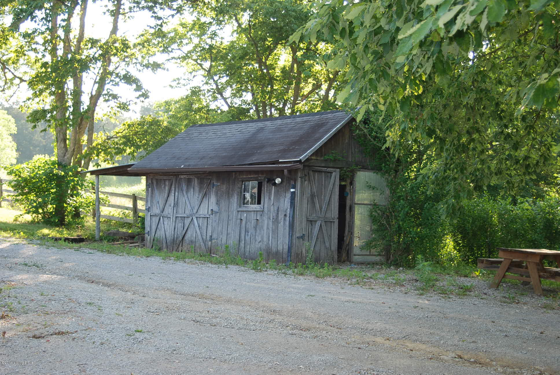10203 Broad Run Road Louisville, KY 40299 - Photo 17 of 25 DSC_0045