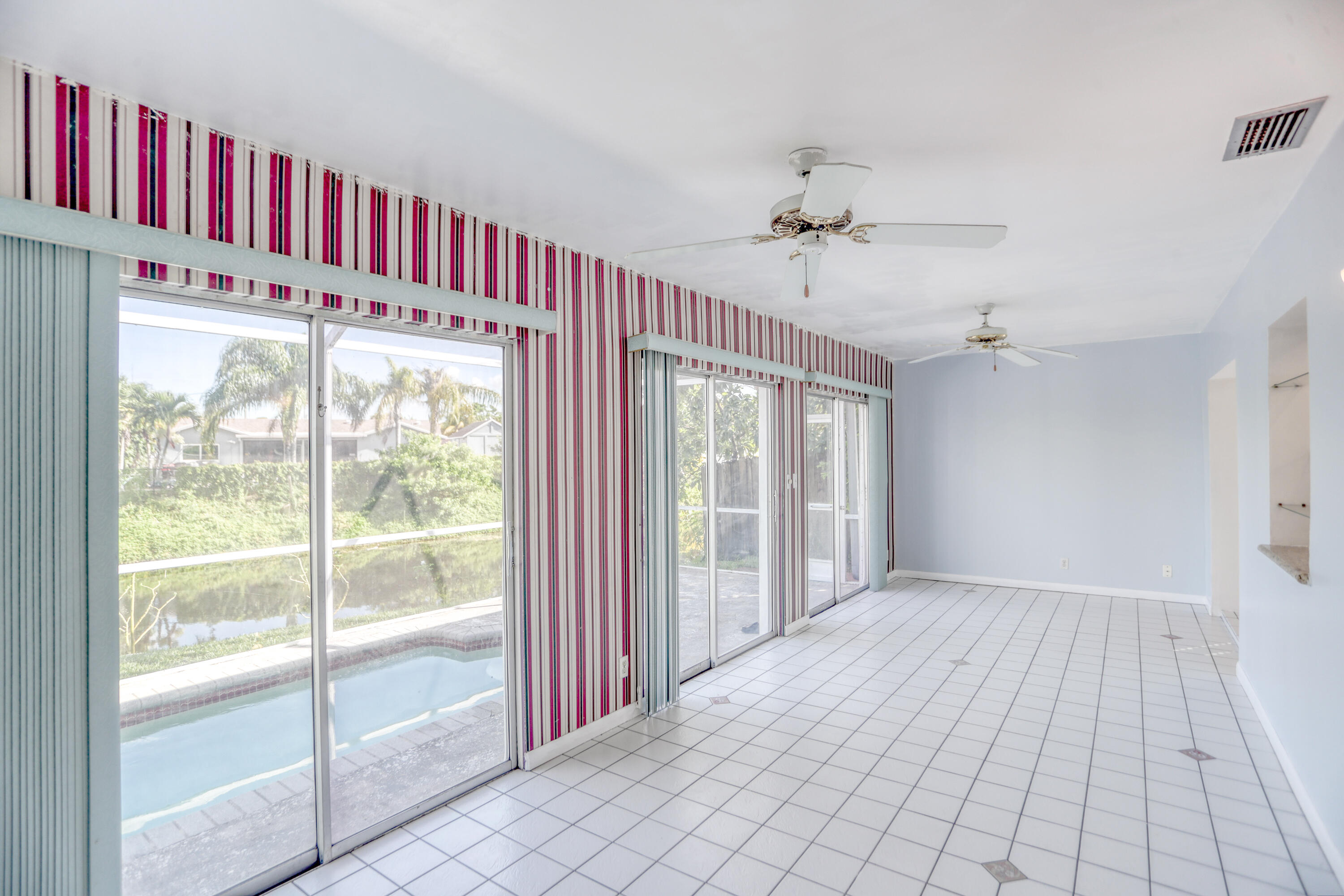 22285 Southwest 57th Avenue Boca Raton, FL 33428 - Photo 21 of 33 B27I4497