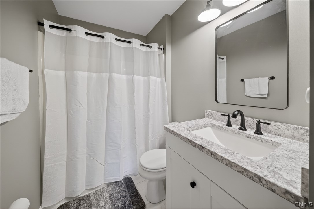 5467 Congleton Circle Clay, NY 13041 - Photo 21 of 37