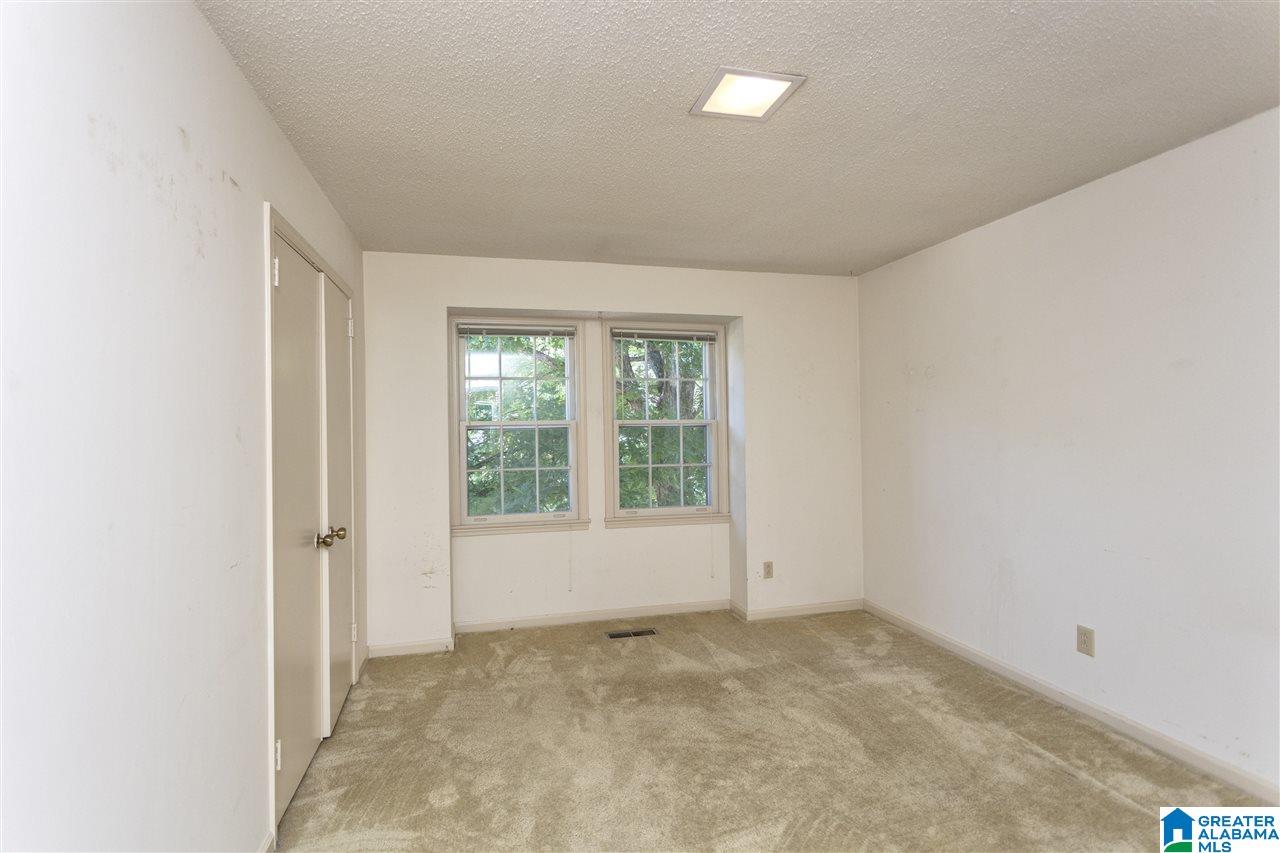 1392 Al Seier Road Birmingham, AL 35226 - Photo 17 of 39