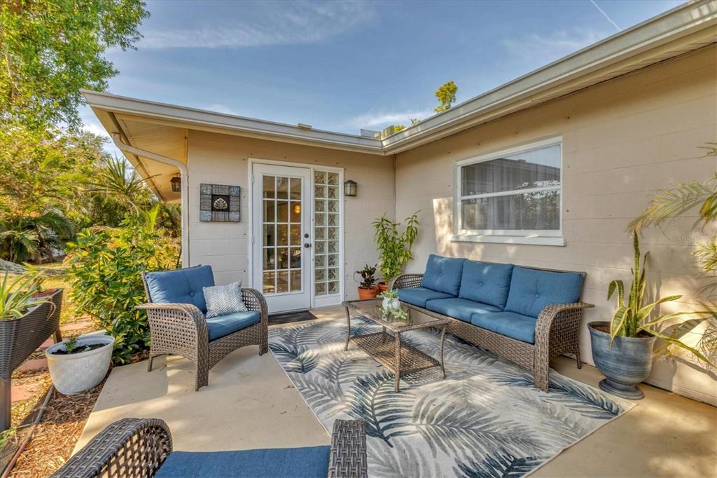 448 Redwood Road Venice, FL 34293 - Photo 26 of 45