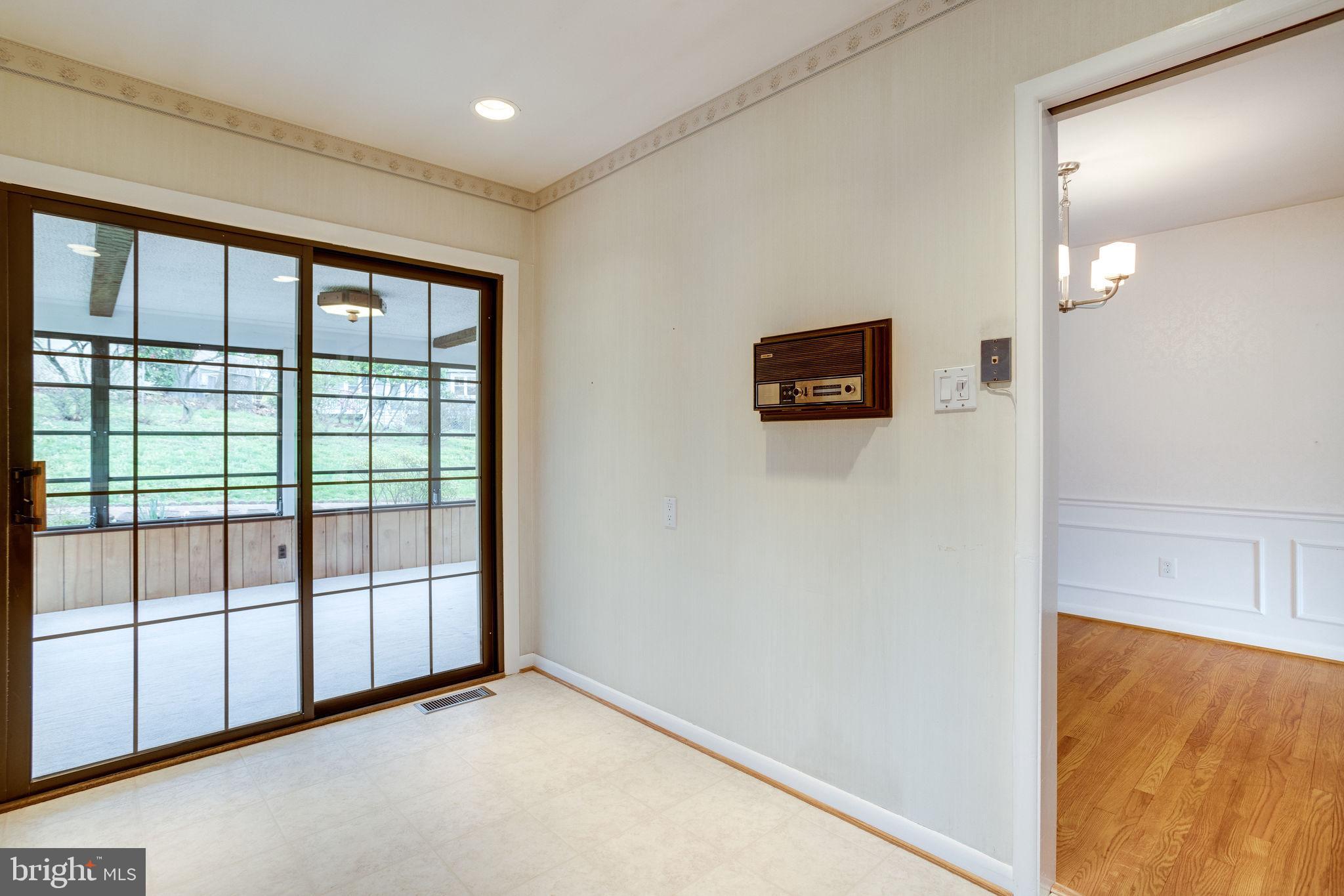6043 5th Road North Arlington, VA 22203 - Photo 23 of 73 Entertaining.