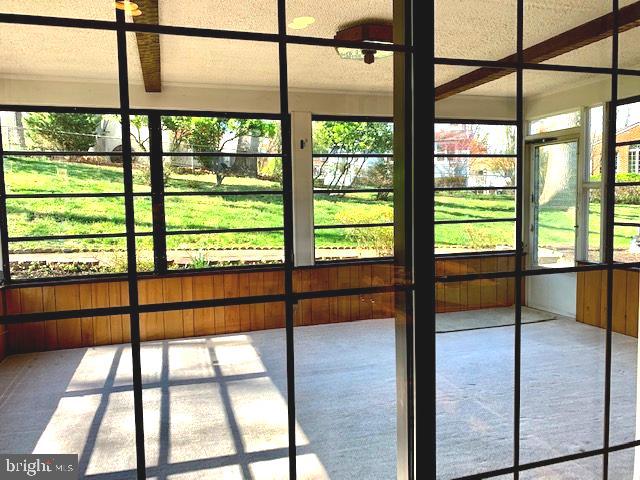 6043 5th Road North Arlington, VA 22203 - Photo 24 of 73 Panoramic Views + off the kitchen...