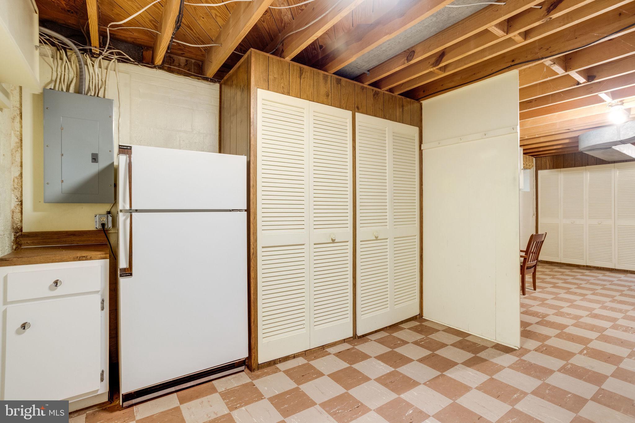 6043 5th Road North Arlington, VA 22203 - Photo 48 of 73 Refrigerator/storage.