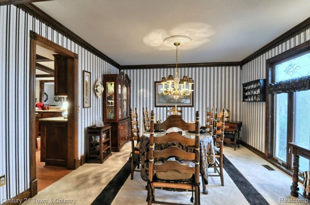 1944 Mapleridge Road Rochester, MI 48309 - Photo 12 of 36 Dining_Room.jpg