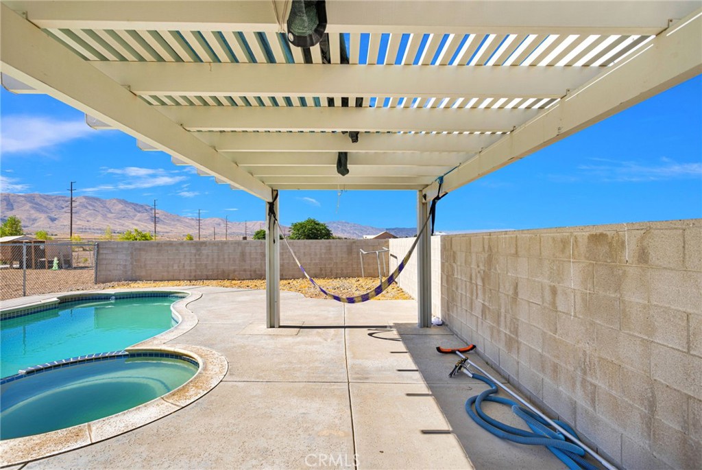 10080 Deep Creek Road Apple Valley, CA 92308 - Photo 50 of 55