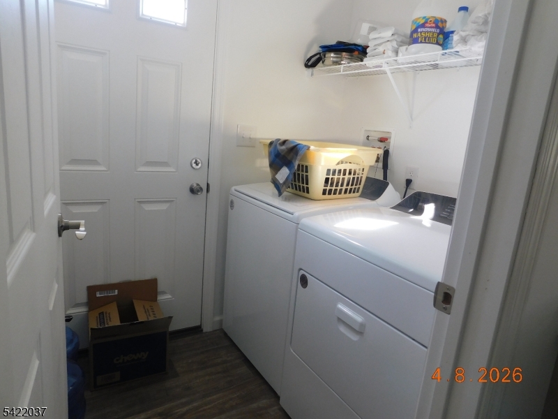 89 Back Street Oxford, NJ 07863 - Photo 14 of 17 a utility room with dryer and washer