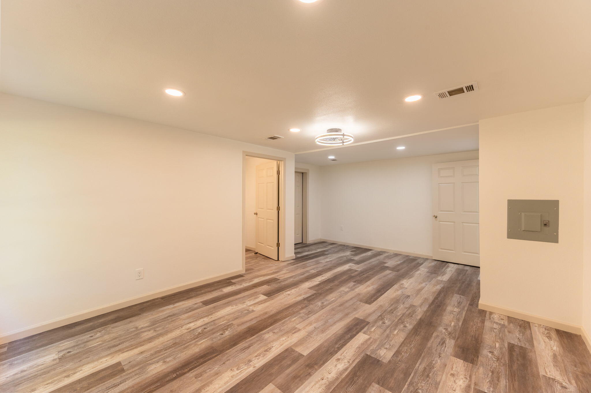 12400 Wildlife Road Holt, FL 32564 - Photo 20 of 58 19-web-or-mls-12400-wildlife-rd