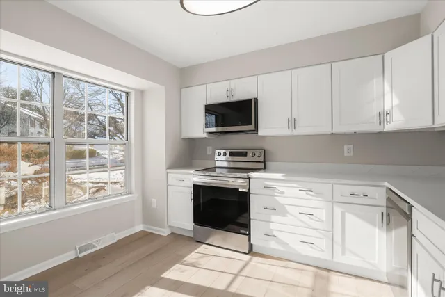 $333,000 | 893 Century Street, Hampstead, MD 21074