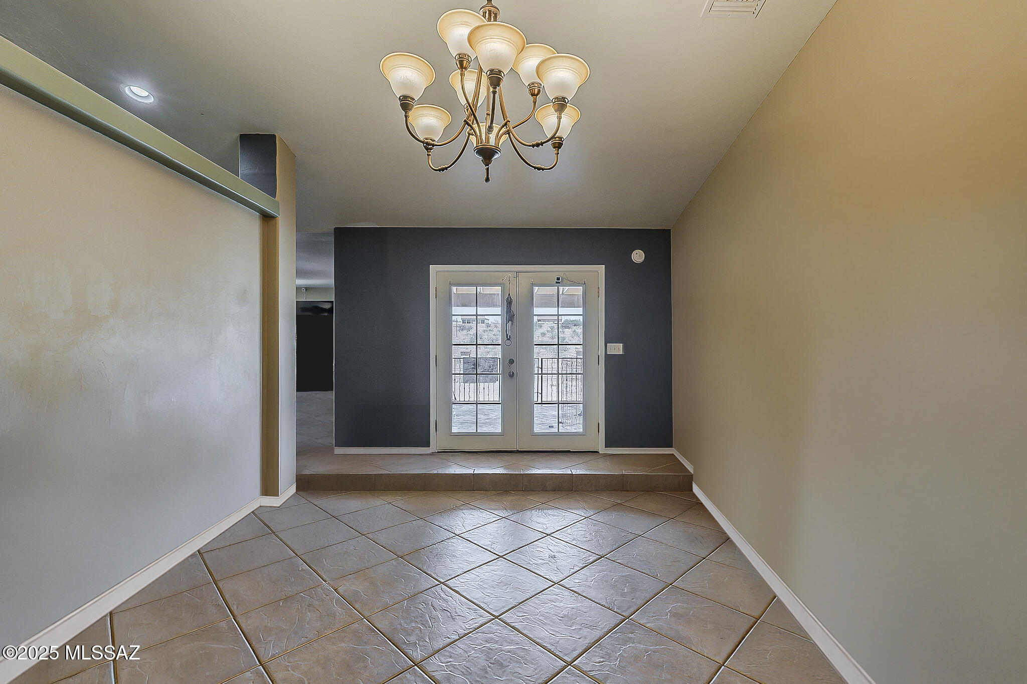 708 Camino Arruza Rio Rico, AZ 85648 - Photo 4 of 21