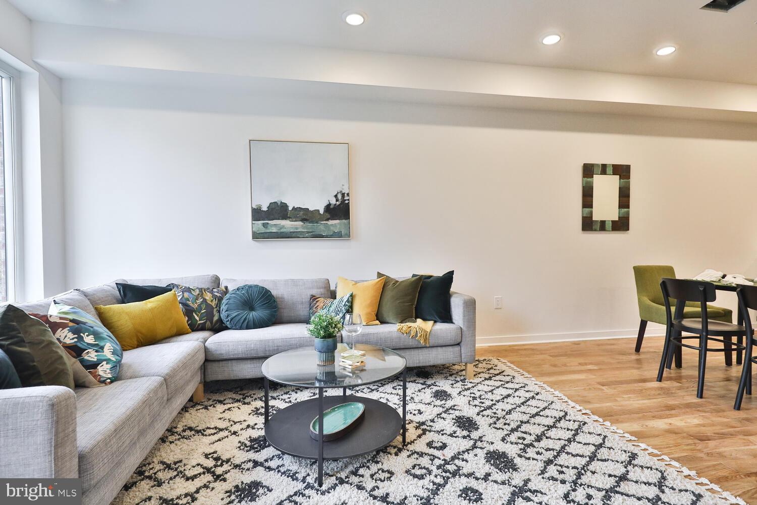 23 East Durham Street, Unit B2 Philadelphia, PA 19119 - Photo 4 of 35