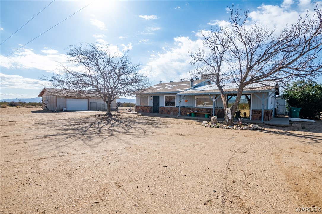 3989 Ligurta Road Golden Valley, AZ 86413 - Photo 2 of 44 Gallery Image 2