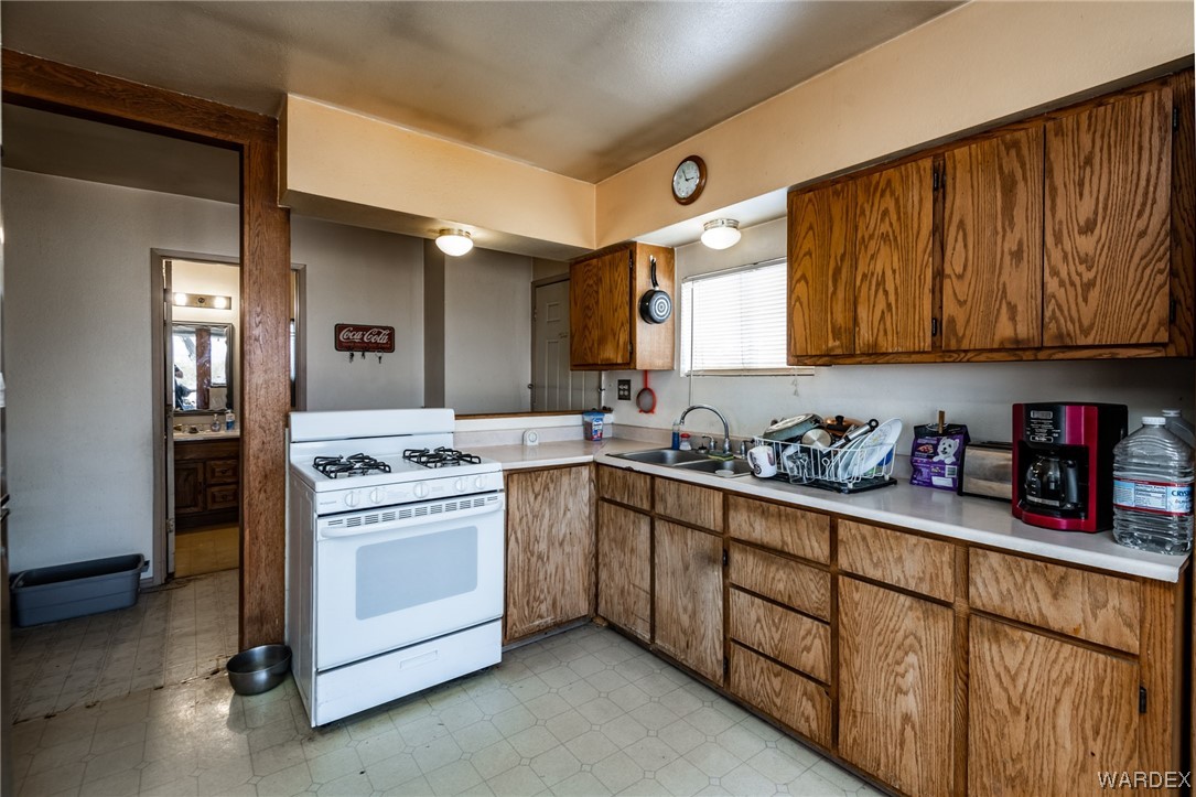 3989 Ligurta Road Golden Valley, AZ 86413 - Photo 28 of 44 Gallery Image 28