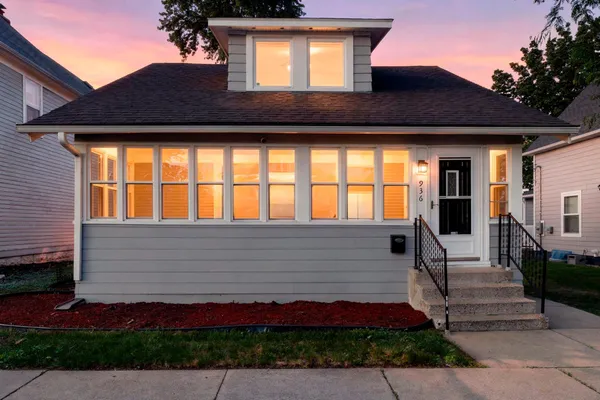 $239,995 | 936 Sherburne Avenue, St. Paul, MN 55104