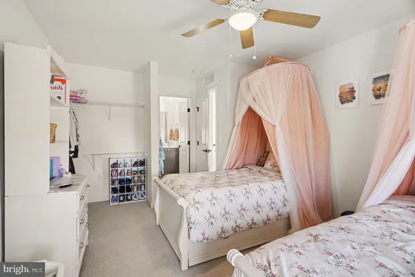 $695,000 | 22 Walton Hill Circle, Lititz, PA 17543