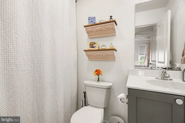 $695,000 | 22 Walton Hill Circle, Lititz, PA 17543