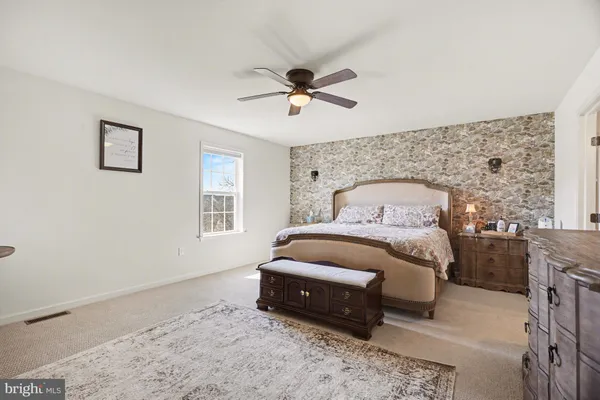 $695,000 | 22 Walton Hill Circle, Lititz, PA 17543