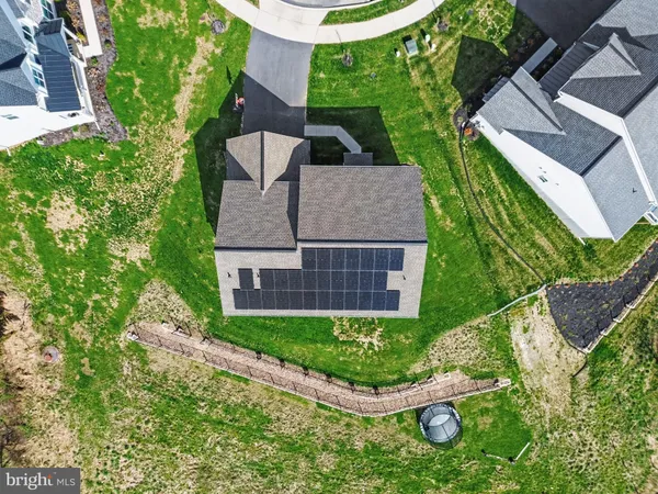 $695,000 | 22 Walton Hill Circle, Lititz, PA 17543