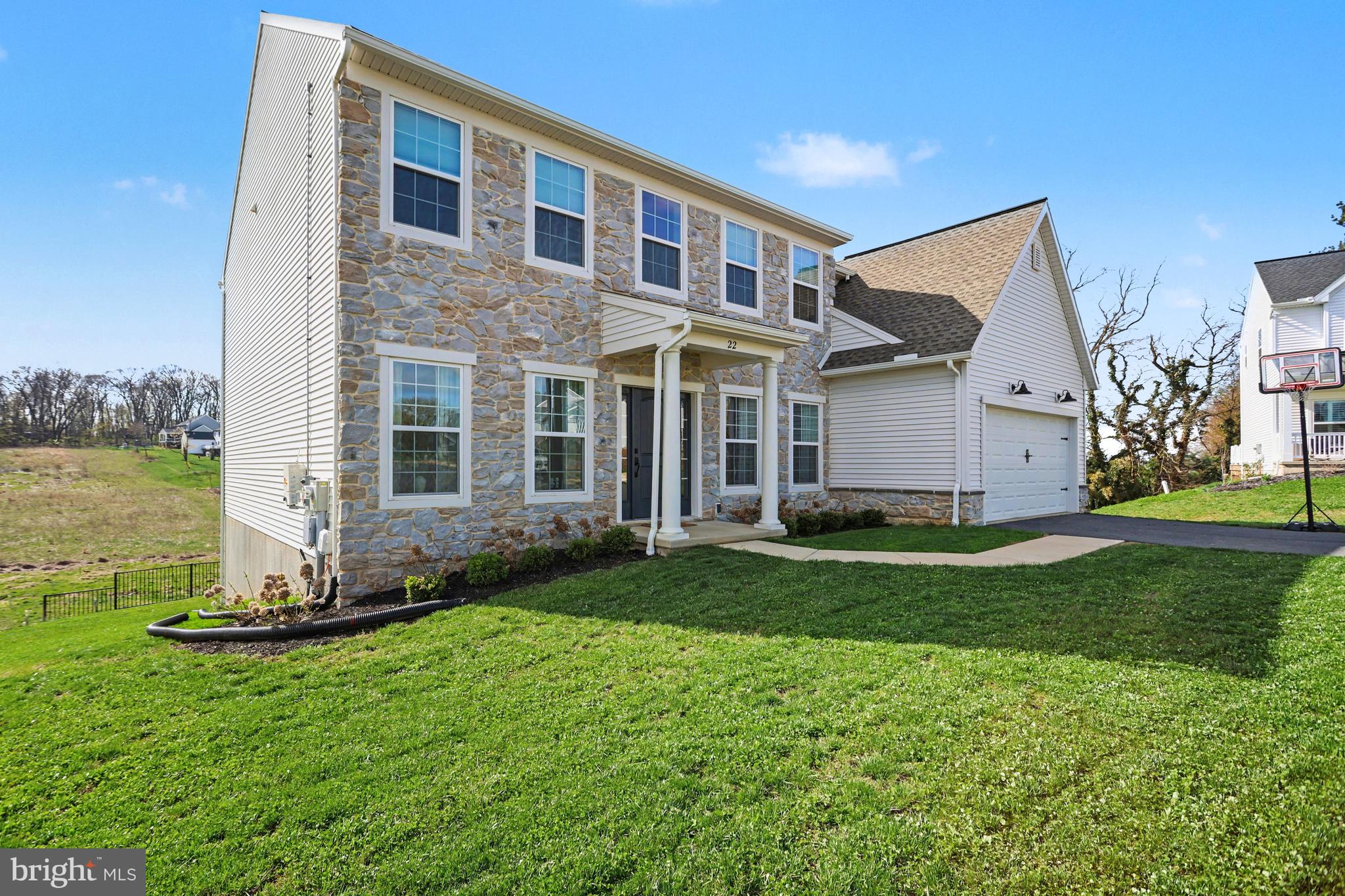 22 Walton Hill Circle Lititz, PA 17543 - Photo 6 of 47