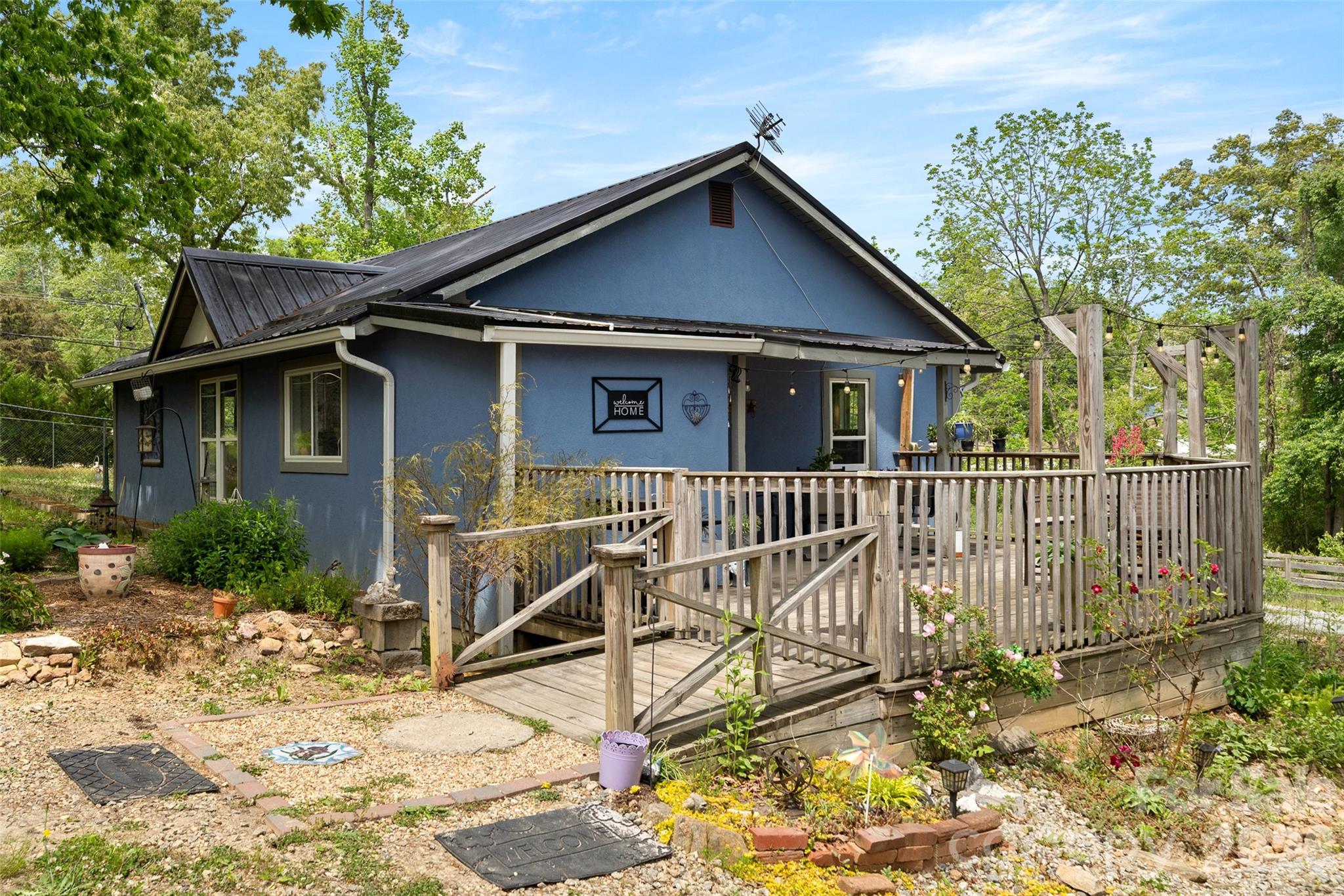 28 Cathys Cove Road Hendersonville, NC 28792 - Photo 2 of 42