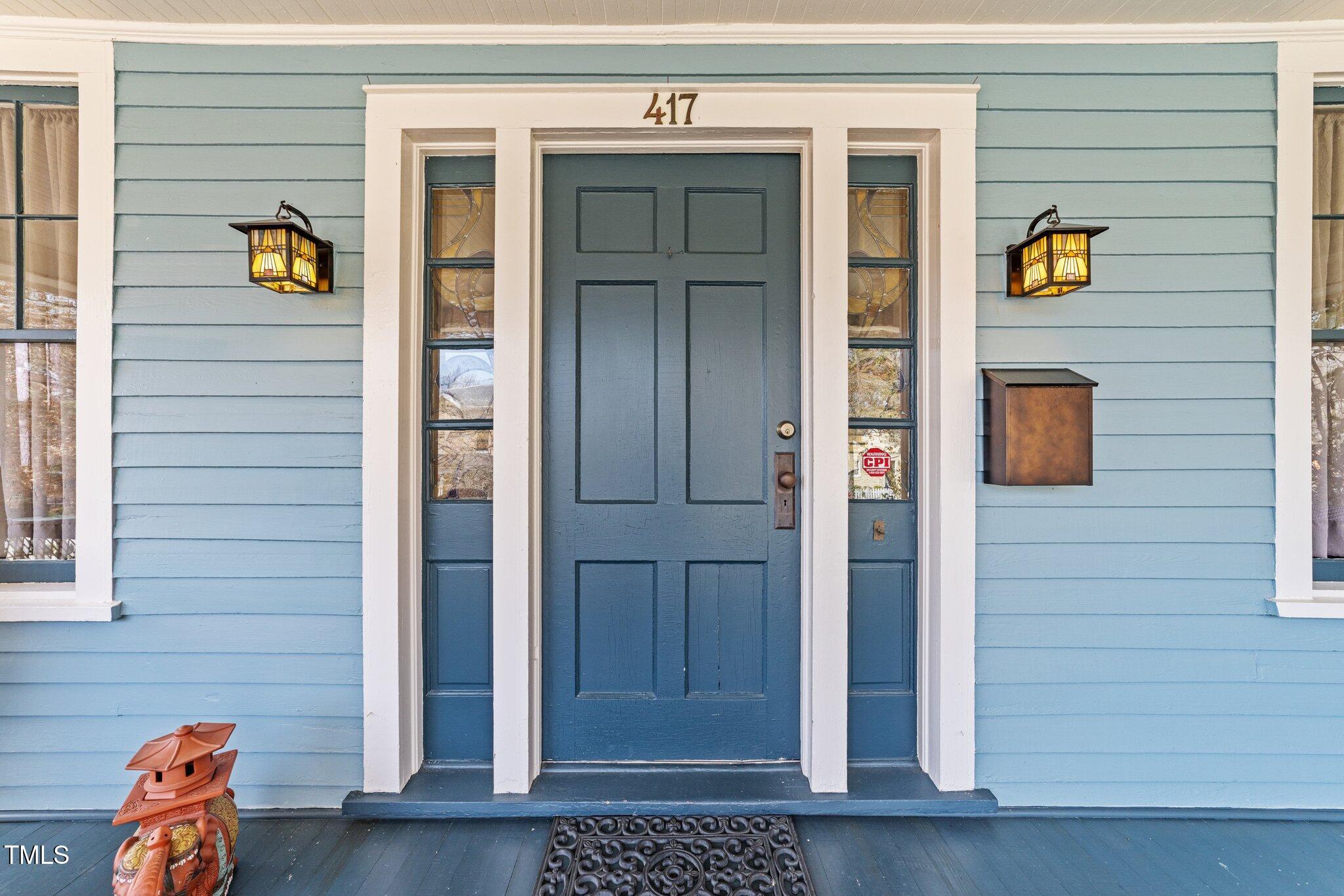 417 Elm Street Raleigh, NC 27604 - Photo 7 of 54 15-web-or-mls-3D5A7551