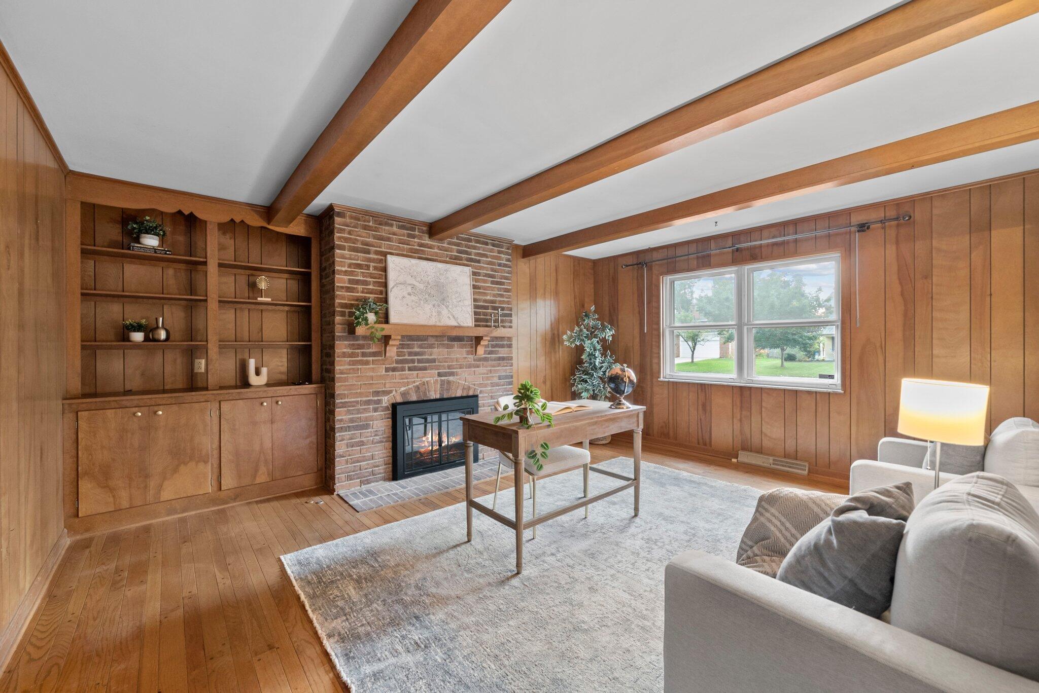 1295 Castleton Road North Columbus, OH 43220 - Photo 11 of 46 Family Room