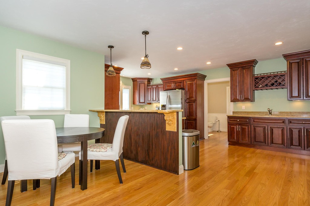 25 Magnolia Way Canton, MA 02021 - Photo 9 of 30 Gallery Image 9