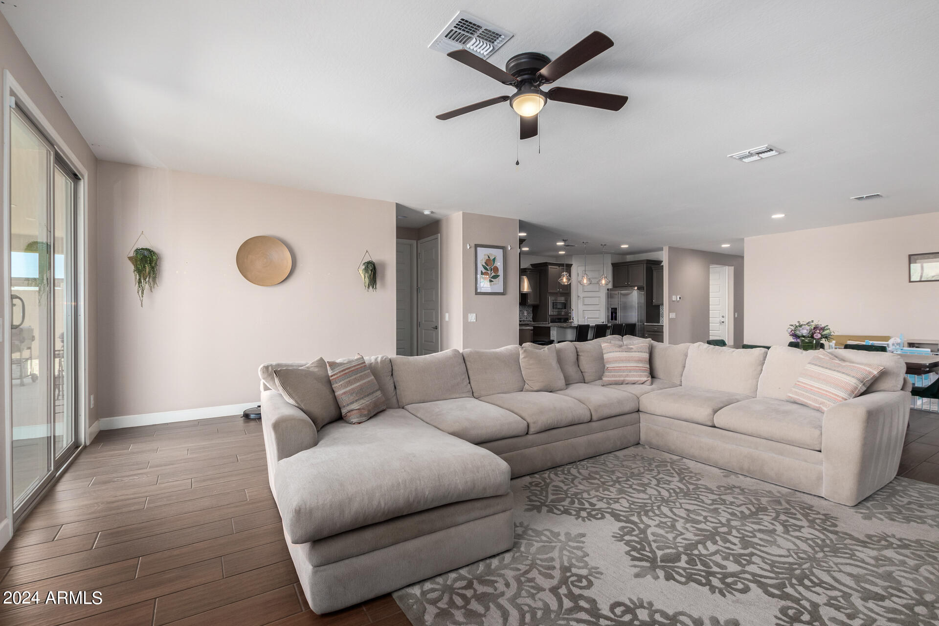 3404 West Fremont Rd. Phoenix, AZ 85041 - Photo 11 of 44 0010-10 - Fremont
