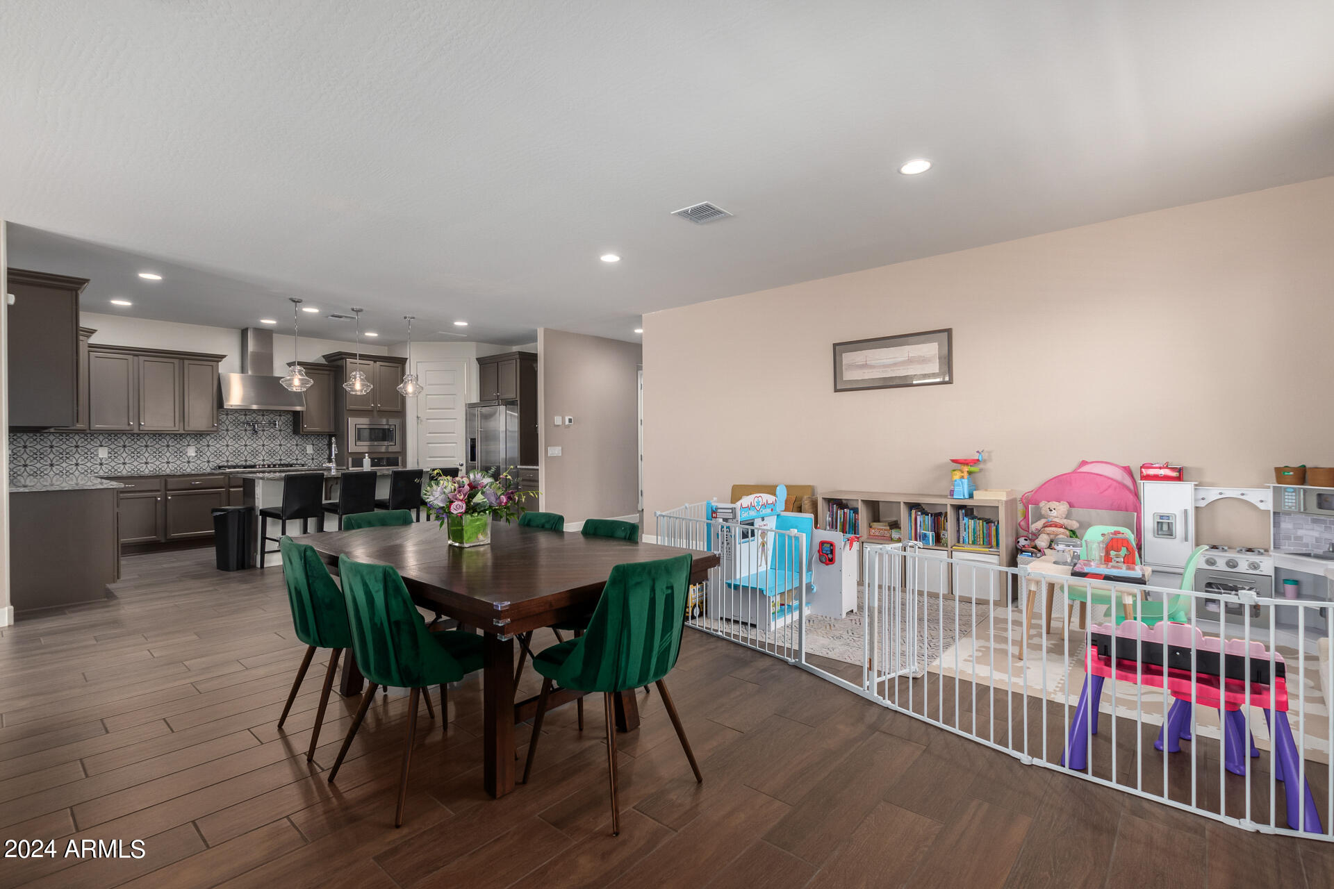3404 West Fremont Rd. Phoenix, AZ 85041 - Photo 16 of 44 0015-15 - Fremont