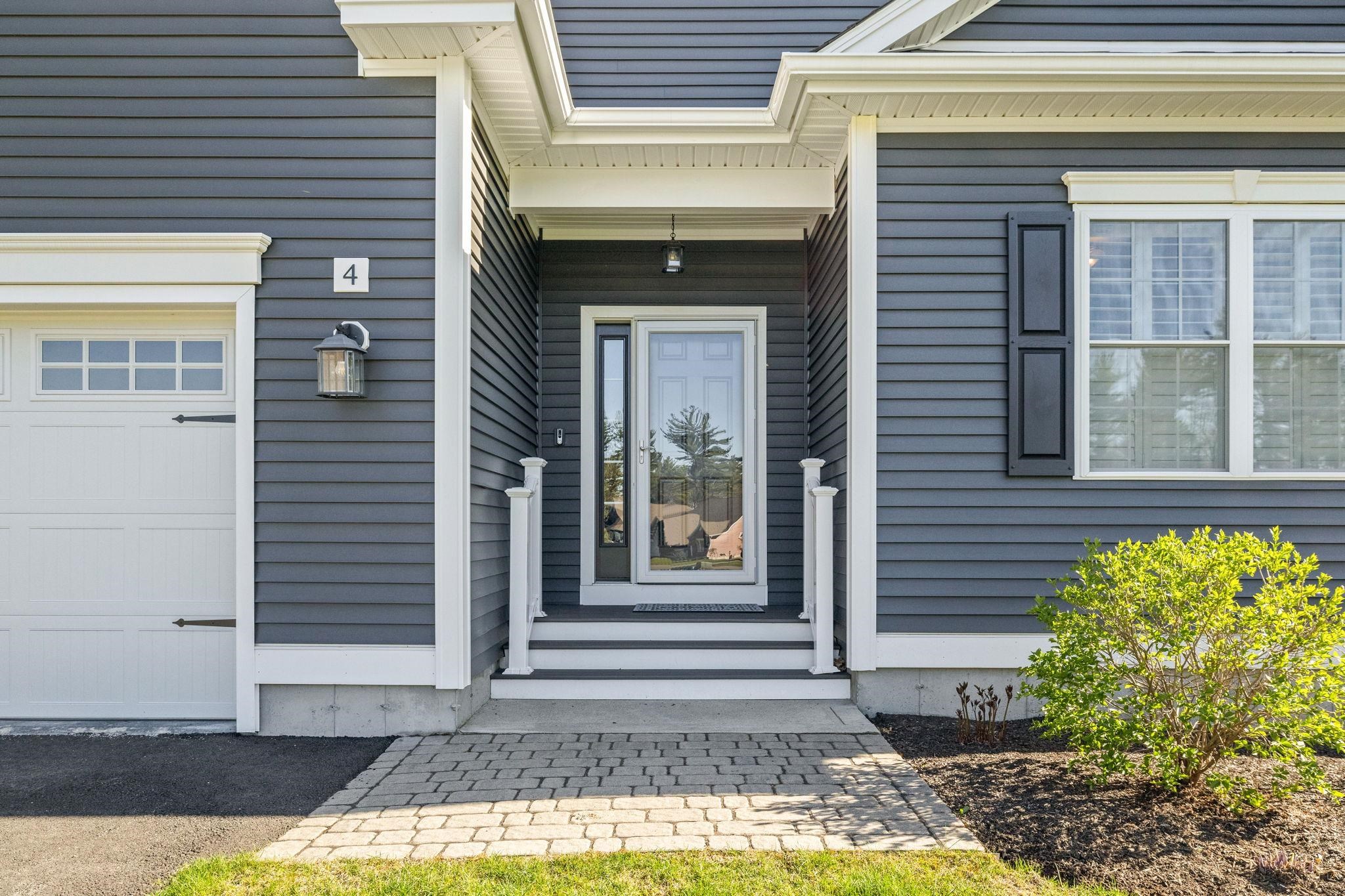 4 Cornucopia Circle Londonderry, NH 03053 - Photo 13 of 40