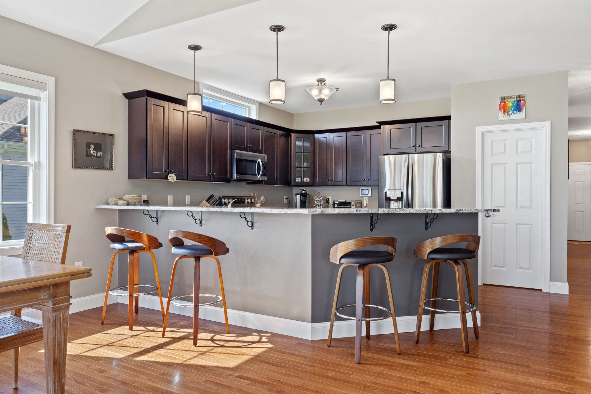 4 Cornucopia Circle Londonderry, NH 03053 - Photo 4 of 40