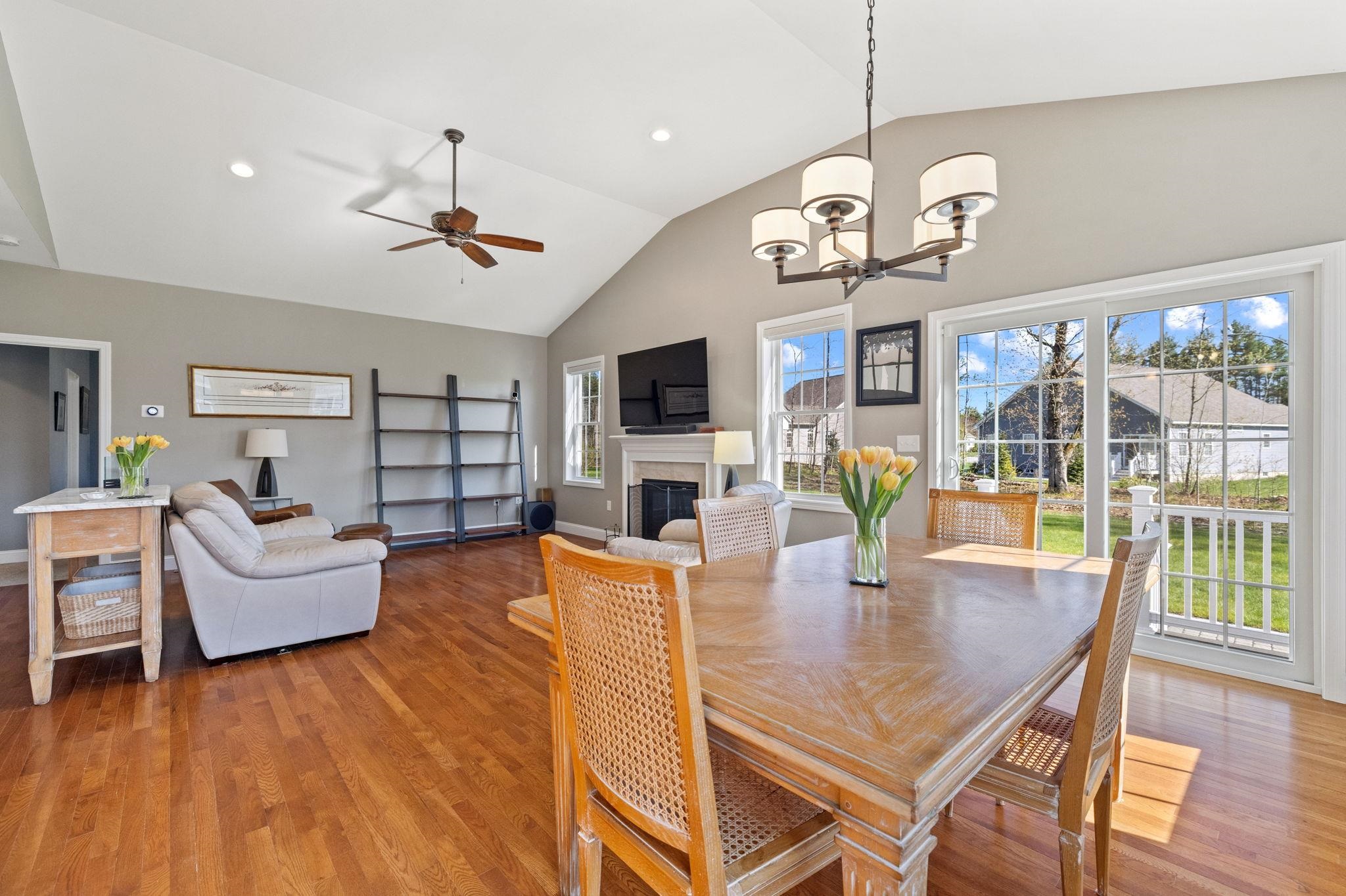 4 Cornucopia Circle Londonderry, NH 03053 - Photo 5 of 40