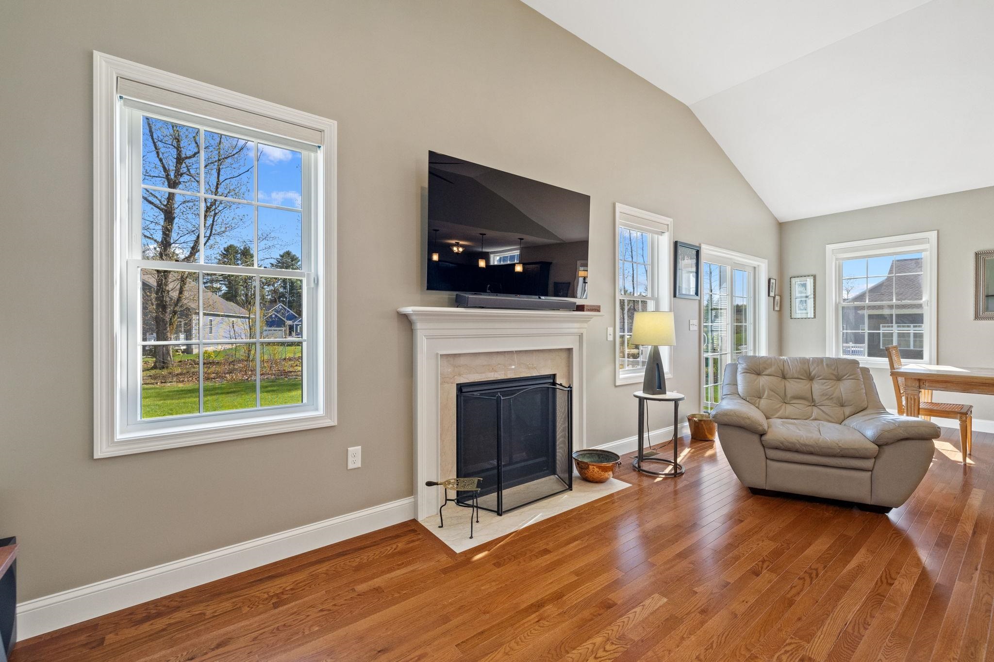 4 Cornucopia Circle Londonderry, NH 03053 - Photo 8 of 40