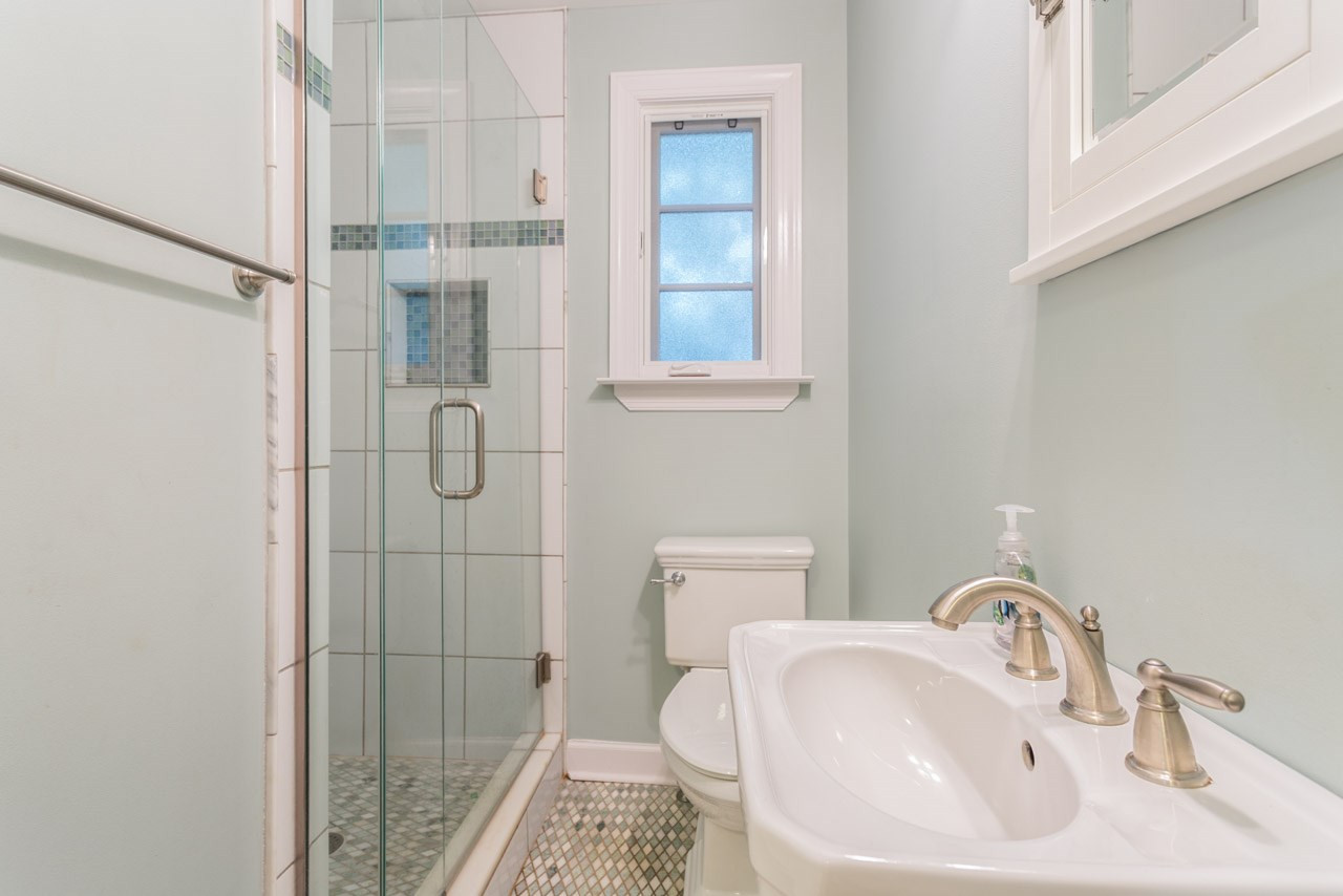 319 Furches Street Raleigh, NC 27607 - Photo 13 of 25 Main Floor Full Bathroom