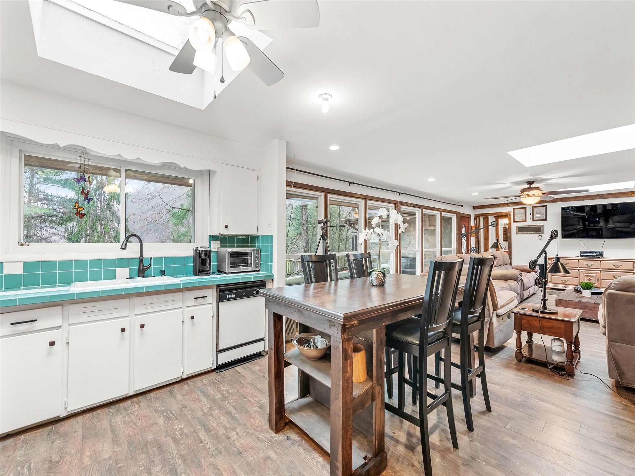 159 Rockwood Road Waynesville, NC 28786 - Photo 15 of 25 Gallery Image 15